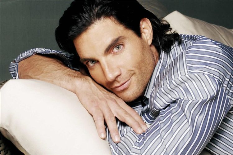 Виктор Гонсалес, Victor Gonzalez, Виктор Гонсалес мексиканский актер.