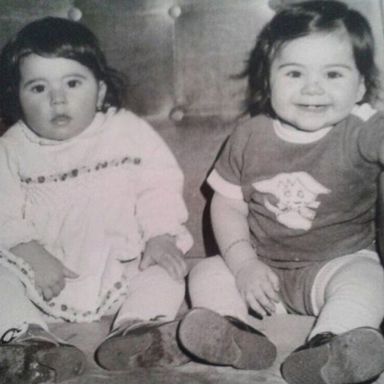 Кыванч Татлытуг Жена Кыванча Татлытуг Башак Дизер и турецкая актриса Демет Шенер