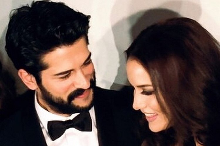 Турецкие актеры  Бурак Озчивит и Фахрие Эвджен,  Бурак Озчивит и Фахрие Эвджен,  Бурак Озчивит и Фахрие Эвджен турецкие актеры