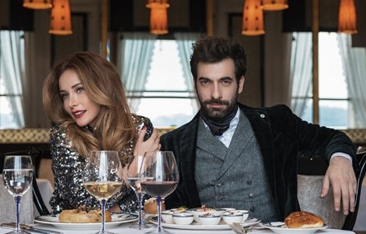 Турецкие актеры Бурчин Терзиоглу и Илькер Калели, Бурчин Терзиоглу и Илькер Калели, Бурчин Терзиоглу и Илькер Калели турецкие актеры