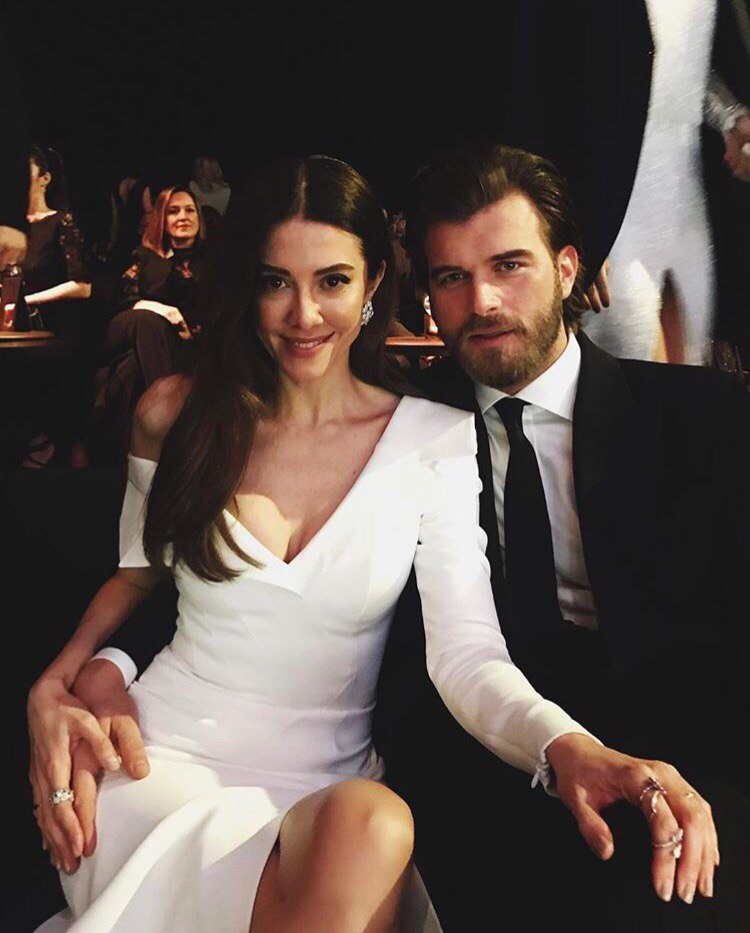 Турецкий актер Кыванч Татлытуг с женой Башак Дизер, Кыванч Татлытуг с женой Башак Дизер, Кыванч Татлытуг турецкий актер с женой Башак Дизер