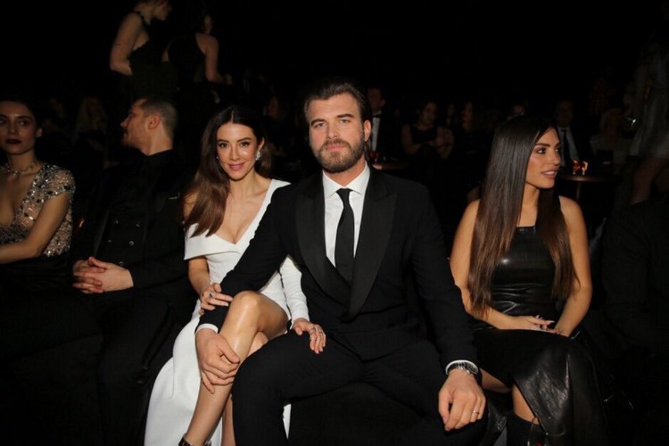 Турецкий актер Кыванч Татлытуг с женой Башак Дизер, Кыванч Татлытуг с женой Башак Дизер, Кыванч Татлытуг турецкий актер с женой Башак Дизер