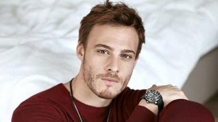 Турецкий актер  Керем Бюрсин, Керем Бюрсин,  Керем Бюрсин турецкий актер