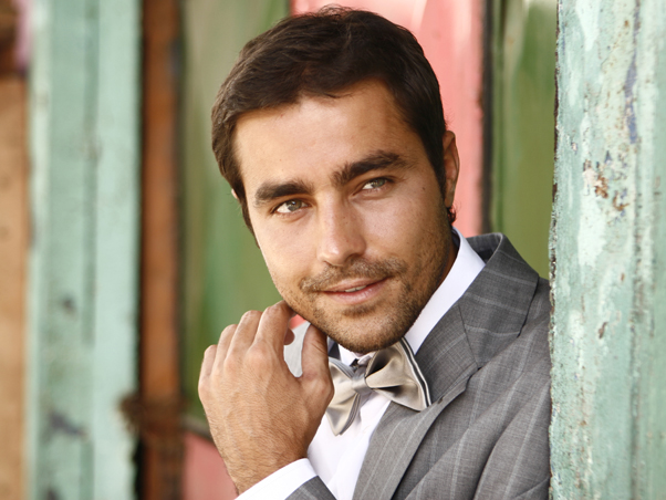 Рикардо Перейра португальский и бразильский актёр, модель и телеведущий