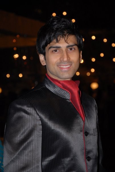 Акшай Догра индийский актер