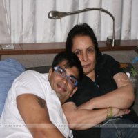 Karan_Singh_Grover_10