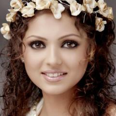 Drashti Dhami