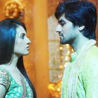 Kis_Desh_Mein_Hai_Meraa_Dil_16