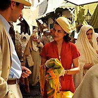 El tiempo entre costuras_35