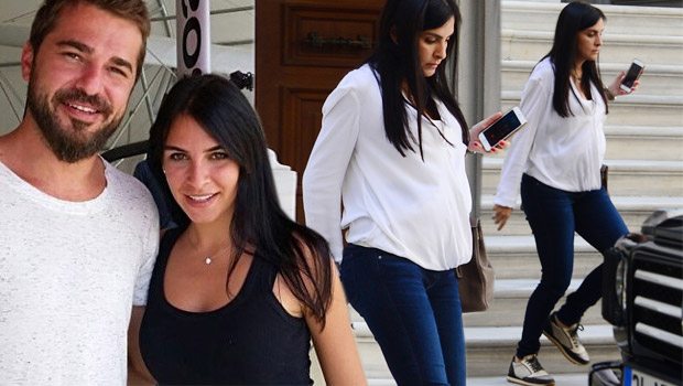 Турецкий актер Энгин Алтан Дюзьятан, Энгин Алтан Дюзьятан, Энгин Алтан Дюзьятан турецкий актер с женой Неслишах Алкочлар