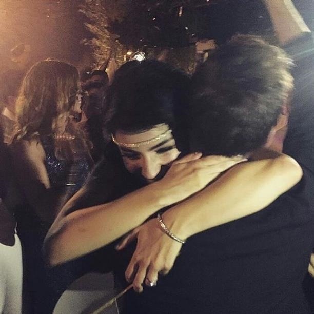 турецкая актриса Мерве Болугур и ее жених Мурат Далкылыч во время ночи хны