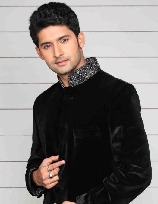 Рави Дубей индийский актер