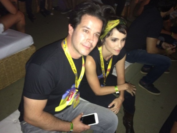 Бразильский актер Мурилу Бенисиу, Мурилу Бенисиу, Мурилу Бенисиу бразильский актер и бразильская актриса Дебора Фалабелла,Дебора Фалабелла, Дебора Фалабелла бразильская актриса