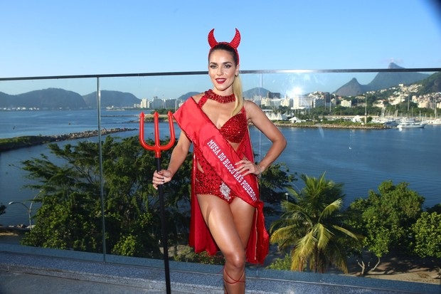 Бразильская актриса Моник Алфрадик, Моник Алфрадик, Моник Алфрадик бразильская актриса