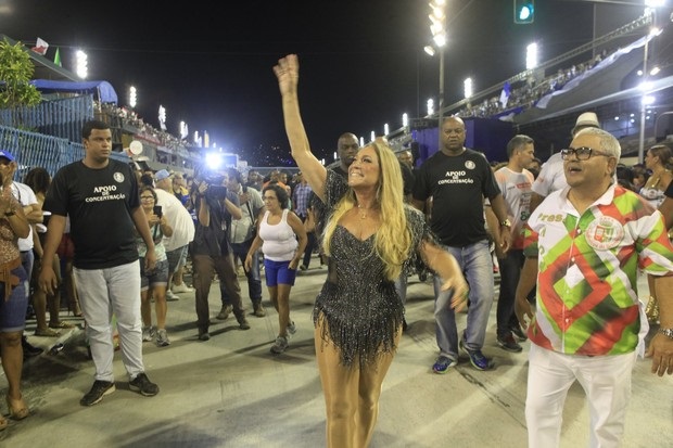 Бразильская актриса Сюзана Виейра, Сюзана Виейра, Сюзана Виейра бразильская актриса на репетиции карнавала 17 января 2016 года