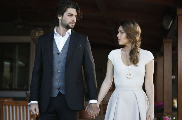 Турецкие актеры Шюкрю Озиылдыз и Аслы Энвер в сериале Зимнее солнце, Шюкрю Озиылдыз и Аслы Энвер в сериале Зимнее солнце, Шюкрю Озиылдыз и Аслы Энвер турецкие актеры в сериале Зимнее солнце