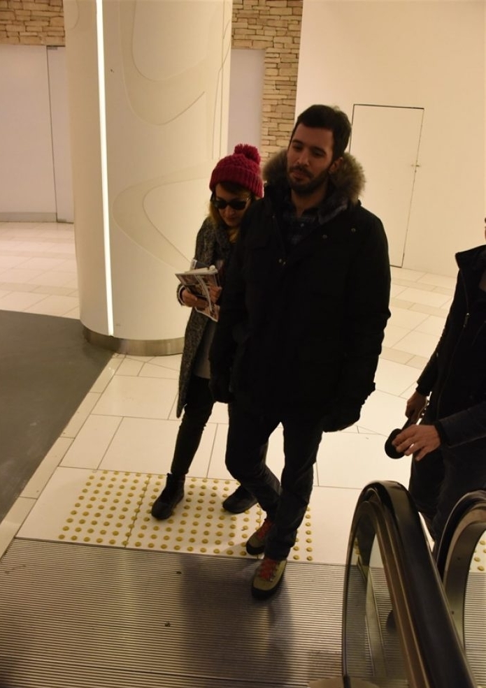 Турецкие актеры  Барыш Ардуч и Гупсе Озай,  Барыш Ардуч и Гупсе Озай,  Барыш Ардуч и Гупсе Озай турецкие актеры