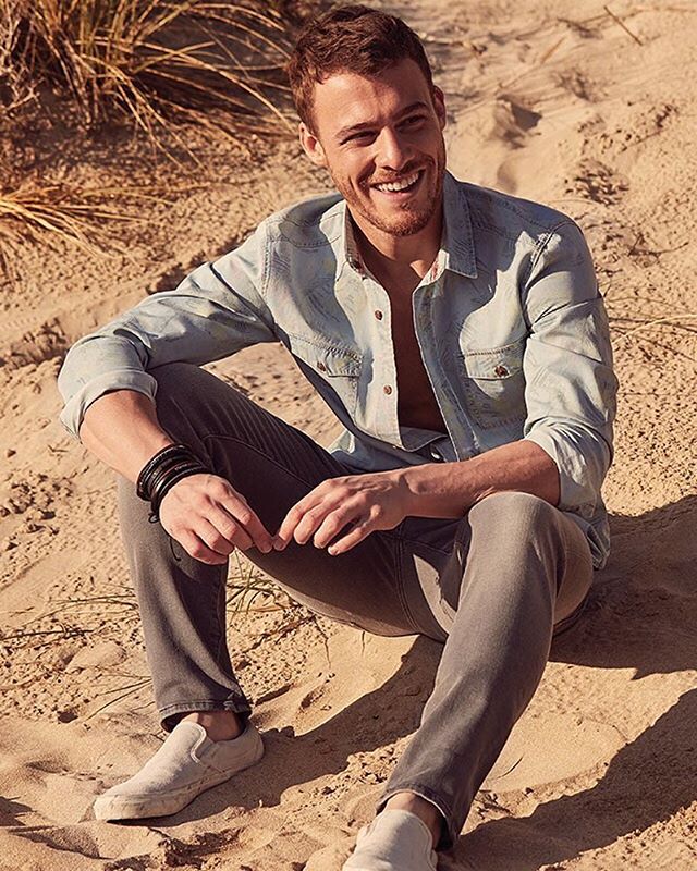 Турецкий актер Керем Бюрсин, Керем Бюрсин, Керем Бюрсин турецкий актер