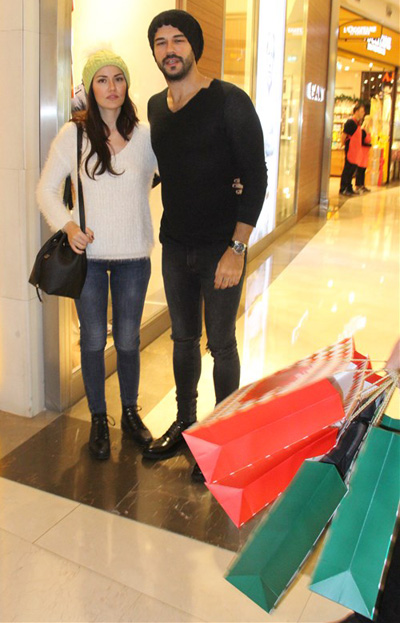 Турецкие актеры Бурак Озчивит и Фахрие Эвджен, Бурак Озчивит и Фахрие Эвджен, Бурак Озчивит и Фахрие Эвджен турецкие актеры