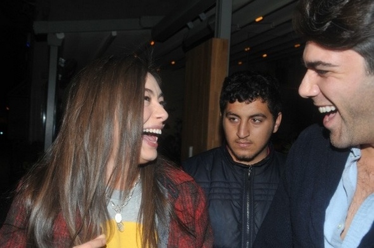 Турецкие актеры Неслихан Атагюль и Кадир Догулу, Неслихан Атагюль и Кадир Догулу, Неслихан Атагюль и Кадир Догулу турецкие актеры