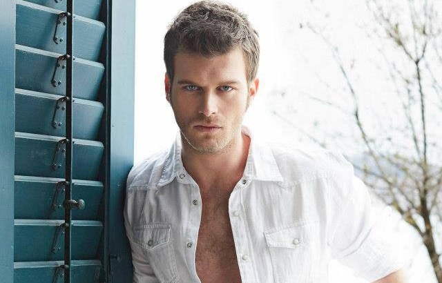 Турецкий актер Кыванч Татлытуг, Кыванч Татлытуг, Кыванч Татлытуг турецкий актер