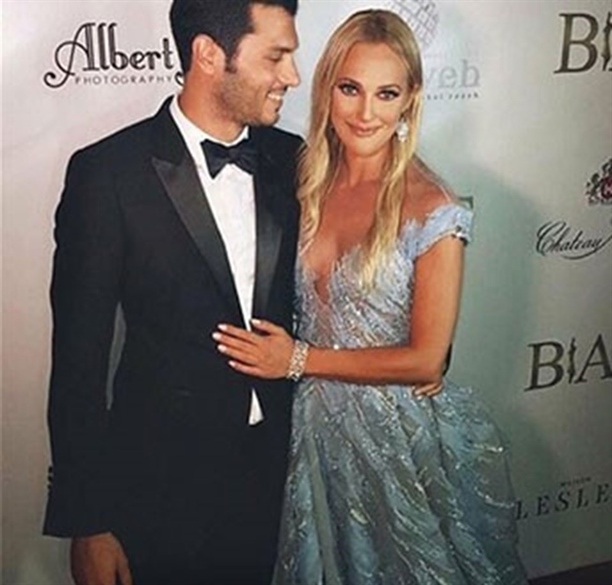 Мерьем Узерли Турецкая актриса Мерьем Узерли и Альп Озджан, Мерьем Узерли и Альп Озджан, Мерьем Узерли турецкая актриса и Альп Озджан