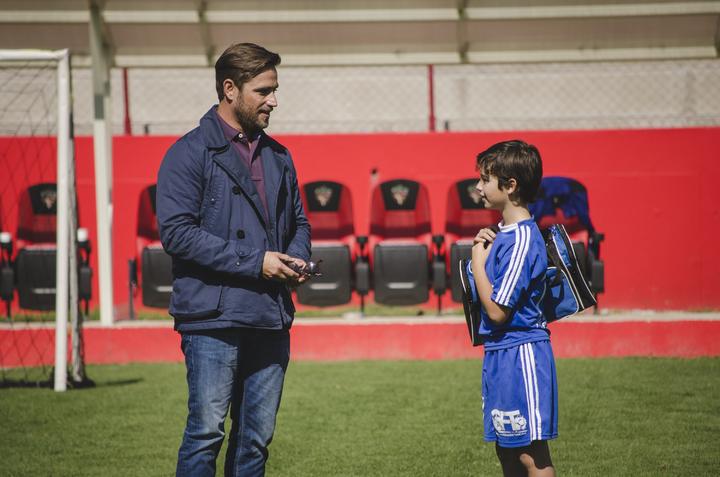 Аргентинский актер Мишель Браун, Мишель Браун, Мишель Браун аргентинский актер, Параллельные пути