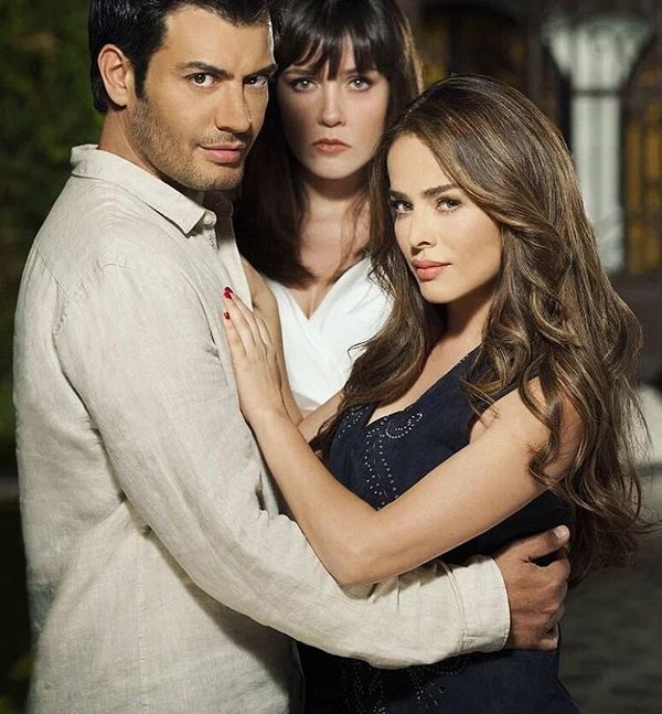 Колумбийская актриса Дана Гарсия, Амазонки