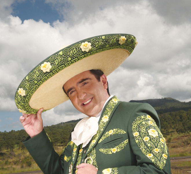 Мексиканский певец Висенте Фернандес, Дон Висенте Фернандес, младший сын мексиканского певца Висенте Фернандес-младший