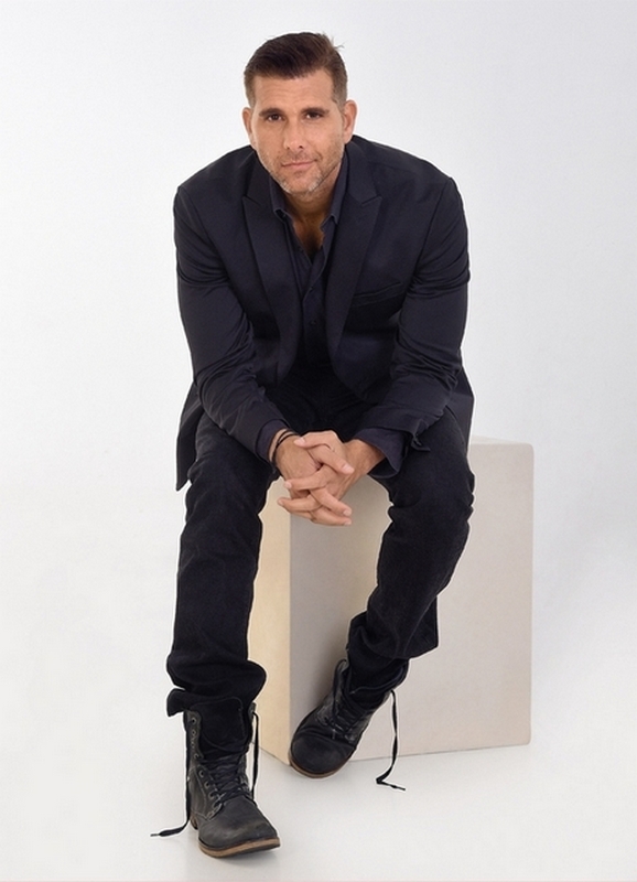 Перуанский актер, музыкант и певец Кристиан Майер