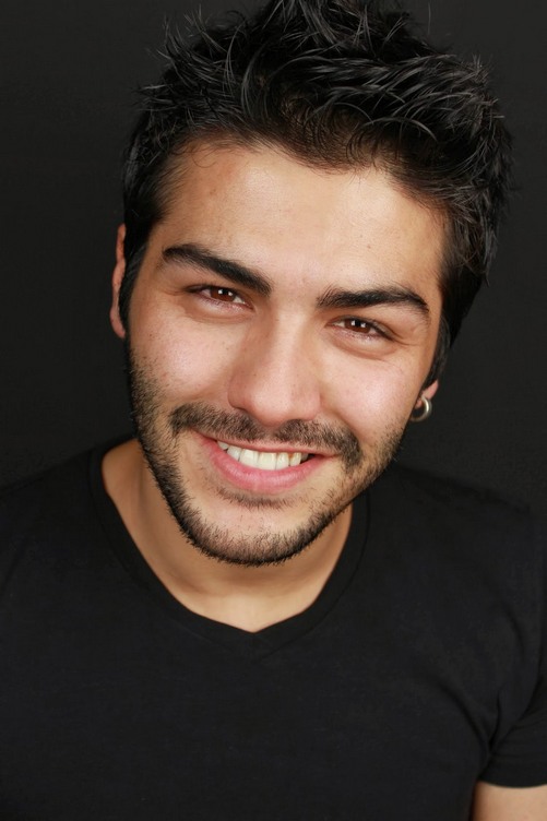 Али Ялчын турецкий актер