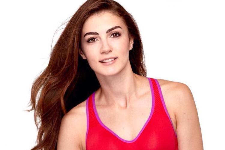 Бурджу Озберк турецкая актриса