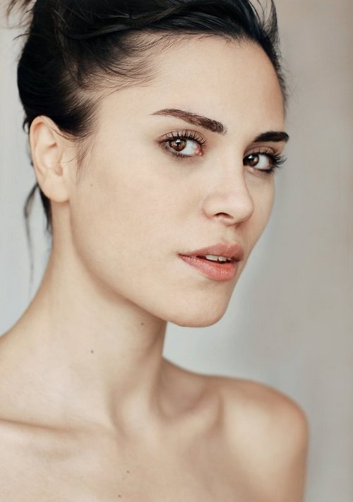 Шюкран Овалы / Şükran Ovalı турецкая актриса