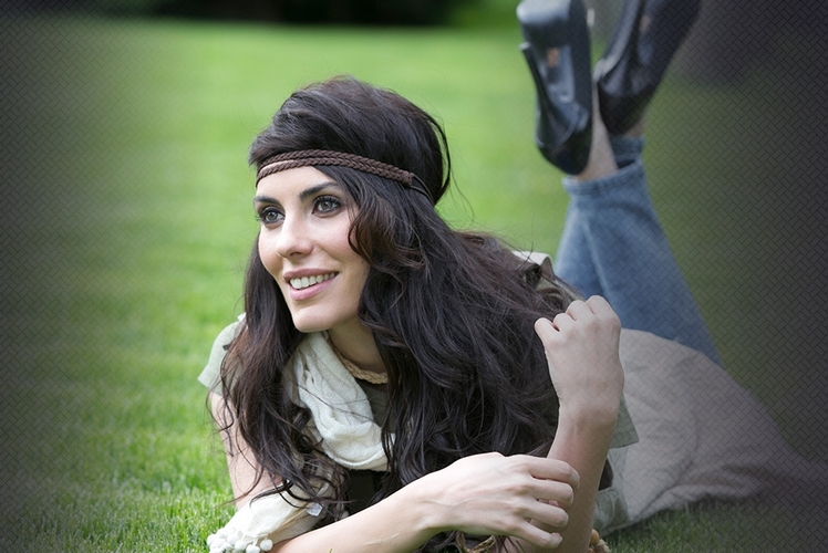 Зейнеп Колтук  турецкая актриса